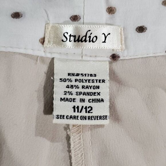 Studio Y 11/12 Khaki Dress Pants - Picture 4 of 8